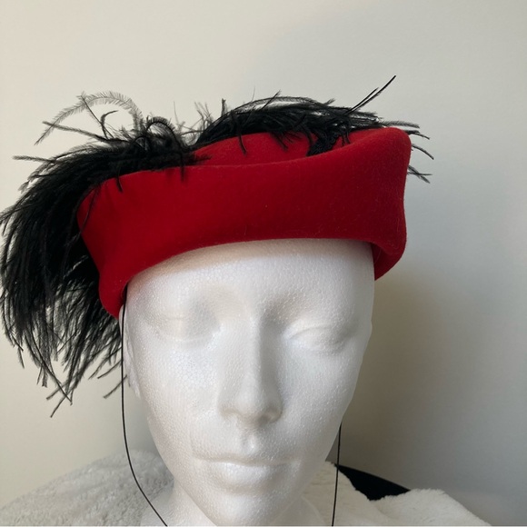 Vintage Red and Black Feathered Hat - Picture 6 of 15